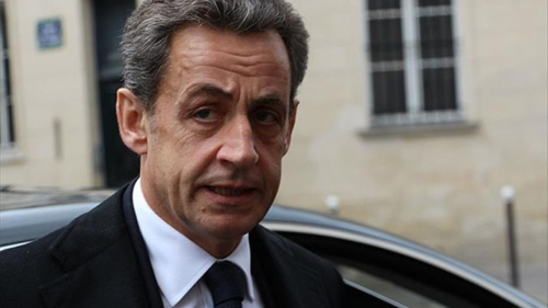 Eski Fransa Cumhurbaşkanı Sarkozy Yarın Hapse Girecek